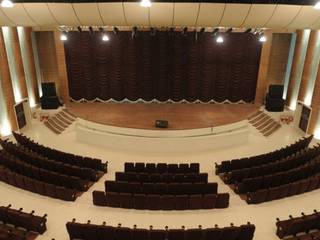 Lady Andal Auditorium, DA Designs DA Designs Bedrijfsruimten Kwarts