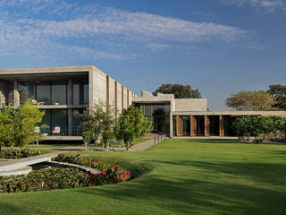 Privatresidenz Ahmedabad, blocher partners blocher partners Casas modernas