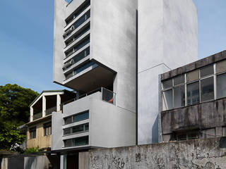 何宅 House H, 何侯設計 Ho + Hou Studio Architects 何侯設計 Ho + Hou Studio Architects Casas de estilo minimalista