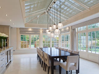 Georgian Orangery opens up the kitchen to include dining space, Vale Garden Houses Vale Garden Houses Anexos de estilo moderno