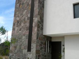 Casa Torre de piedra, Alberto M. Saavedra Alberto M. Saavedra Eklektyczne domy