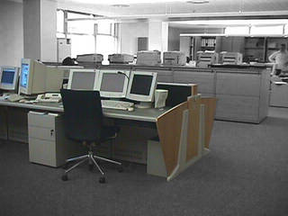 Dealing 1, ibedi laboratorio di architettura ibedi laboratorio di architettura Commercial spaces Engineered Wood White