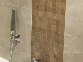 Kundenbad in Holz, BOOR Bäder, Fliesen, Sanitär BOOR Bäder, Fliesen, Sanitär Eclectic style bathrooms Tiles
