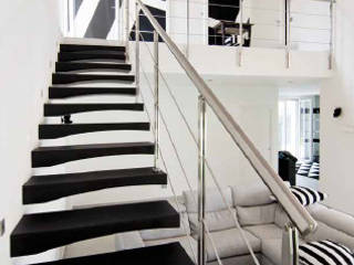 villa black & white, studio di architettura - Elena Gaigher Architetto studio di architettura - Elena Gaigher Architetto Salas modernas