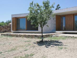 Casa no Vale das Árvores, Mação, Paralela Arquitectos Paralela Arquitectos