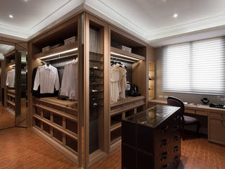 法蘭朵, 域見室所設計 MIEMASU INTERIOR DESIGN 域見室所設計 MIEMASU INTERIOR DESIGN Classic style dressing room