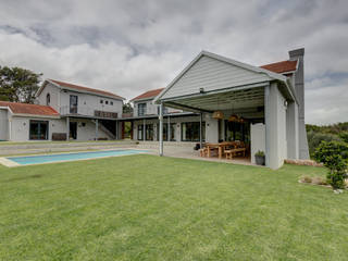 House Serfontein, Muse Architects Muse Architects Nhà phong cách mộc mạc