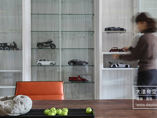流光流影．北投藏寶 DYD INTERIOR大漾帝國際室內裝修有限公司 Modern walls & floors