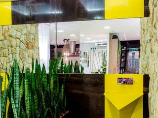 Yellow Diamond - Cuba esculpida em quartzo amarelo, RK Arquitetura & Design RK Arquitetura & Design Moderne Badezimmer Quarz Gelb Waschbecken