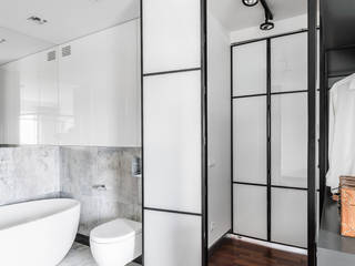 WYJĄTKOWE MIESZKANIE W STYLU LOFTOWYM, Pracownia Architektury Wnętrz Decoroom Pracownia Architektury Wnętrz Decoroom Industriale Badezimmer