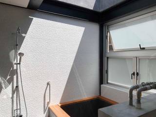 露天 前置建築 Preposition Architecture Modern bathroom