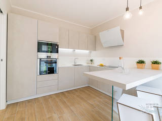 Appartamento campione in cantiere di Rho (MI), Home Staging & Dintorni Home Staging & Dintorni Modern kitchen
