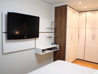 Apto SCS - SP, studio luchetti studio luchetti Modern style bedroom Wood-Plastic Composite