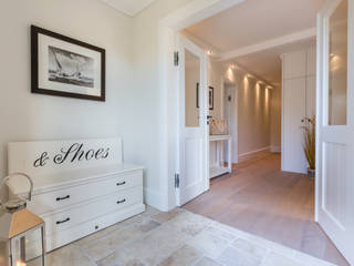 Homestaging nach Hausumbau in Westerland auf Sylt, Home Staging Sylt GmbH Home Staging Sylt GmbH Modern corridor, hallway & stairs