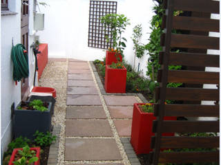 Working with Small Gardens, Young Landscape Design Studio Young Landscape Design Studio Jardines modernos