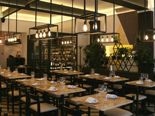 Restaurante IIIMPAR, Komorebi Arquitectura e Design de Interiores Komorebi Arquitectura e Design de Interiores