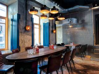 BAD BOY BAR, NEXXT NEXXT Sala da pranzo in stile industriale