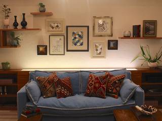 Model Room A 都会の生活を忘れさせる空間, 85inc. 85inc. Eclectic style living room Wood Multicolored