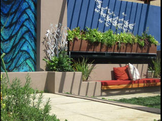 Working with walls, Young Landscape Design Studio Young Landscape Design Studio Modern style gardens