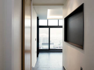 양산 단독주택, GADA design company GADA design company Modern corridor, hallway & stairs