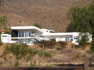 Vivienda JVL, Rinconada de Los Andes, C3proyecta C3proyecta Casas modernas Betão armado