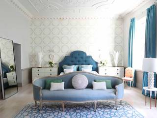 master bedroom niche pr Eclectic style bedroom Wood Blue masterbedroom,space,french,sofa,scale