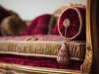 MOULIN ROUGE Royal , REGAL SOFAS AND INTERIORS REGAL SOFAS AND INTERIORS Klasik Oturma Odası