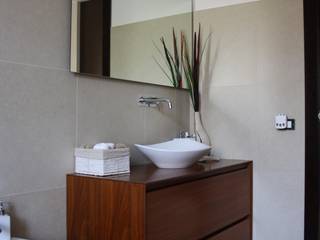 S&N HOME, NoiArchitetti_Napoli NoiArchitetti_Napoli Modern bathroom Wood Wood effect