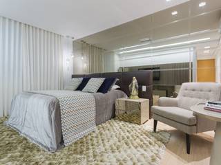 Quartos, JANAINA NAVES - Design & Arquitetura JANAINA NAVES - Design & Arquitetura Eclectic style bedroom MDF Amber/Gold