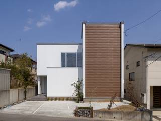 子供たちの元気な声が響く のびのび成長できる家, LITTLE NEST WORKS LITTLE NEST WORKS Modern home