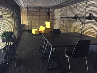 wohnly Referenzprojekt: Loft-Stil Büro mit Ikea Möbel einrichten, wohnly wohnly Estudios y despachos de estilo moderno