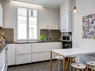 Rénovation d'un appartement Rue Daru, Mon Concept Habitation Mon Concept Habitation ห้องครัว
