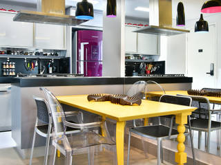 Apartamento Ambientado - Move Móvel, Move Móvel Criação de Mobiliário Move Móvel Criação de Mobiliário Dining roomTables Solid Wood Yellow