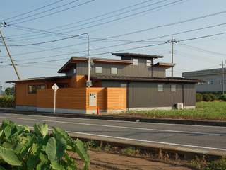 外ごはんの家, 田村建築設計工房 田村建築設計工房 Eclectic style houses