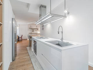 Ristrutturazione appartamento Milano, Tibaldi, Facile Ristrutturare Facile Ristrutturare Modern style kitchen