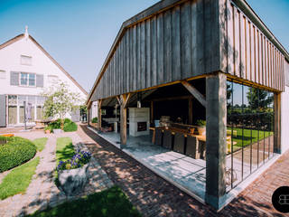 Landelijke tuin bij gerenoveerde boerderij, Buro Buitenom exterieurontwerpers Buro Buitenom exterieurontwerpers Jardin rural