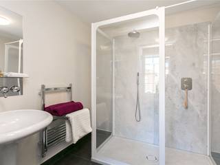 Lillieshall Road, London, SW4, APT Renovation Ltd APT Renovation Ltd Modern bathroom