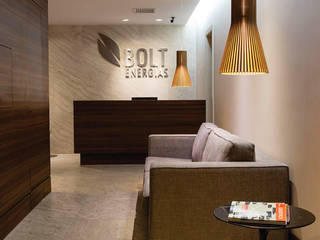 Bolt Energias, SET Arquitetura e Construções SET Arquitetura e Construções 클래식스타일 서재 / 사무실