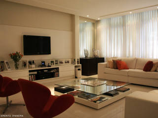 Apartamento em Ipanema, Rafael Mirza Arquitetura Rafael Mirza Arquitetura Modern Living Room