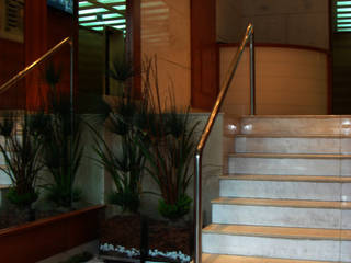 Portaria Ed Borba Gato, Rafael Mirza Arquitetura Rafael Mirza Arquitetura Modern Corridor, Hallway and Staircase