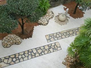 O様邸 お手入れが楽な庭, 艸木/SOUMOKU 艸木/SOUMOKU Jardines de estilo ecléctico Piedra