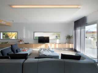 Proyecto integral de vivienda en el mar, HD Arquitectura d'interiors HD Arquitectura d'interiors Salones minimalistas