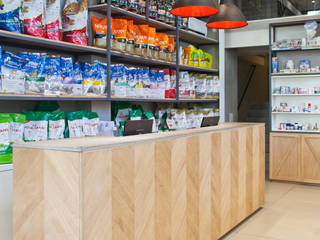 FIDO PET SHOP, PKB Arquitetura PKB Arquitetura Commercial spaces