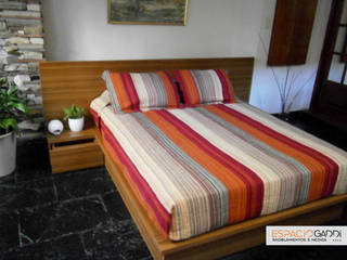 Proyecto Fray Cayetano, Espacio Gaddi Espacio Gaddi Modern style bedroom Wood Wood effect