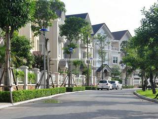 Vinhomes Riverside Hà Nội, ACT Architects (VN) Ltd. ACT Architects (VN) Ltd. Commercial spaces