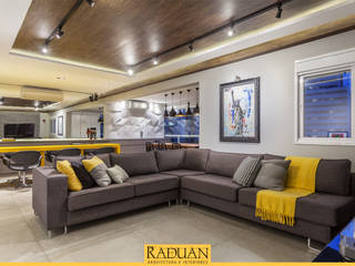 Apartamento 110 m² - Itaim Bibi, Raduan Arquitetura e Interiores Raduan Arquitetura e Interiores モダンデザインの リビング