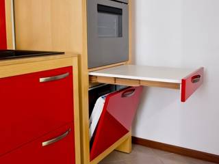 CUCINA COMPACT SPACE MONOBLOCCO ROSSO, Cucine Bambini Cucine Bambini مطبخ