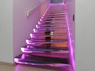 Space Diamond - acrylic staircase illuminated by LED, Siller Treppen/Stairs/Scale Siller Treppen/Stairs/Scale Stairs Glass