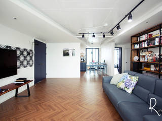 레트로 감성의 43평 아파트인테리어, 로하디자인 로하디자인 Wohnzimmer im Landhausstil Holz Holznachbildung
