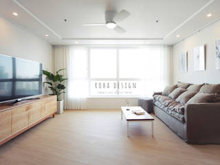 컨트리 빈티지의 32평 신혼집 인테리어, 로하디자인 로하디자인 Living room